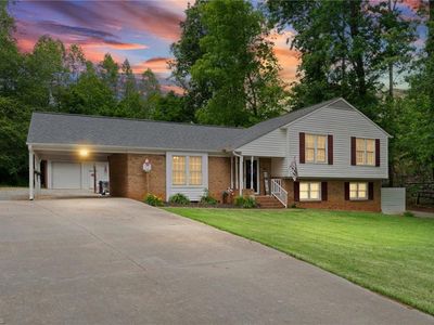 201 Kingwood Rd