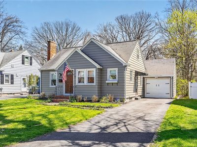 319 Forgham Rd