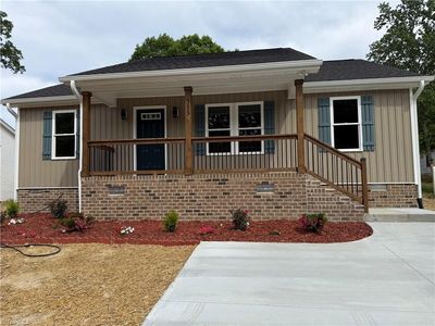 315 Small St