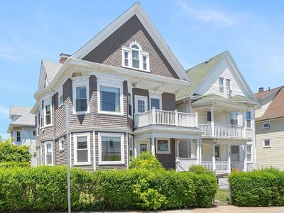 87 Etna St