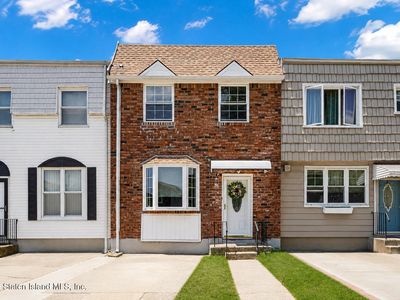 273 Hillman Ave