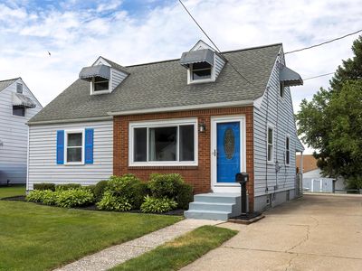1134 W 41st St