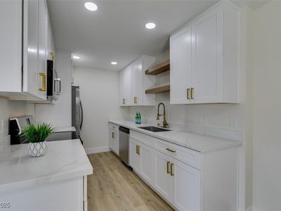 3606 Villa Knolls East Dr