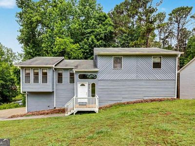2850 Emerald Ln