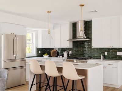 9 Olive Ave #2