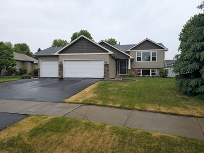 74 Coach Light Dr