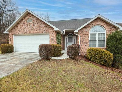105 Cobblestone Cir