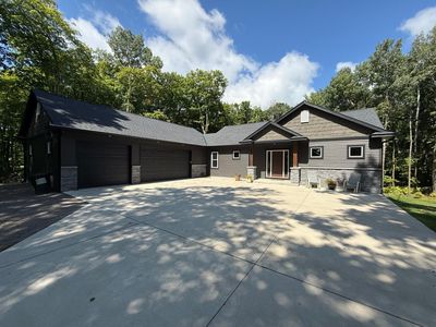 22178 Eagle View Dr