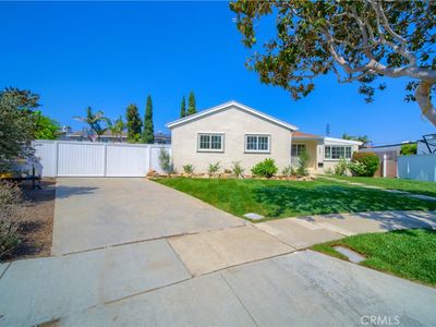18001 Avis Ave