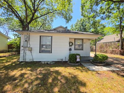 Property at 1043 Blaylock Cir S, Irving, TX