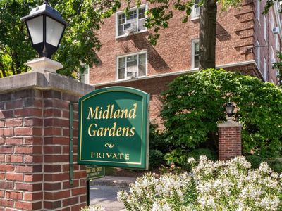 9 Midland Gardens #1D