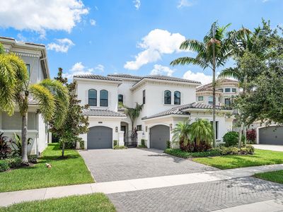 9747 Vitrail Lane