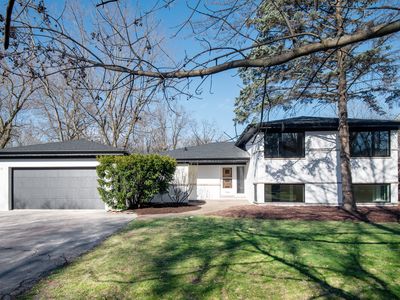 1300 Sleepy Hollow Rd