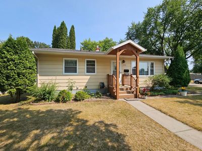 1322 19th St S