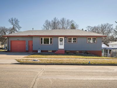 1929 Marian Dr