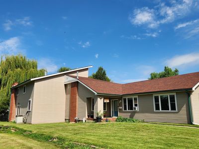 1009 Siegel St