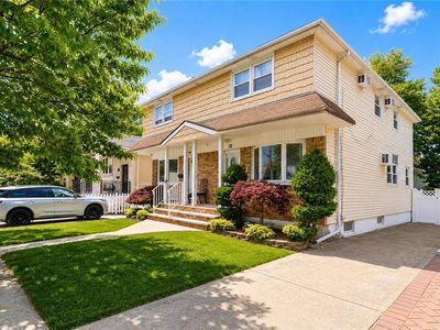 52 Cambridge Ave
