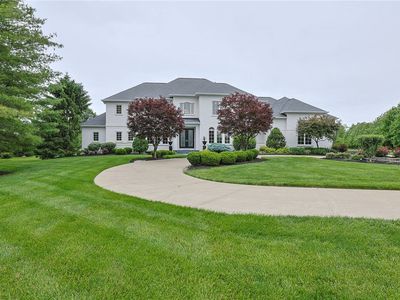 917 Clover Ln