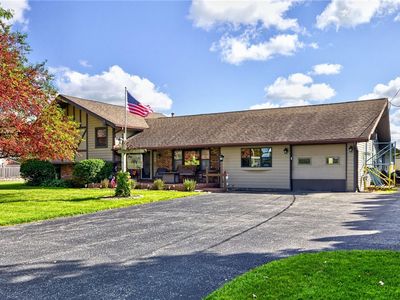151 Armstrong Rd