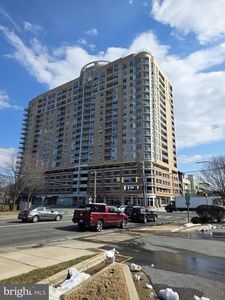 5750 Bou Ave Unit 618