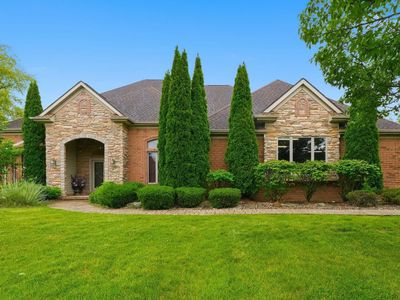 112 Twin Eagles Blvd E