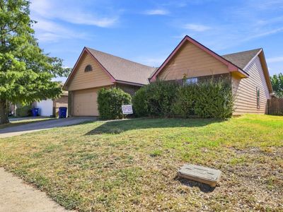 3512 Loyd Dr