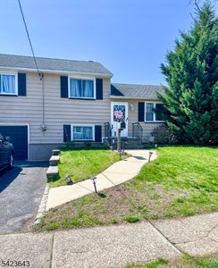105 Howard Ave