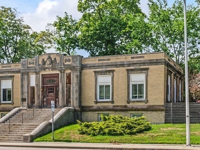 Property at 705 Southbridge St #A, Worcester, MA