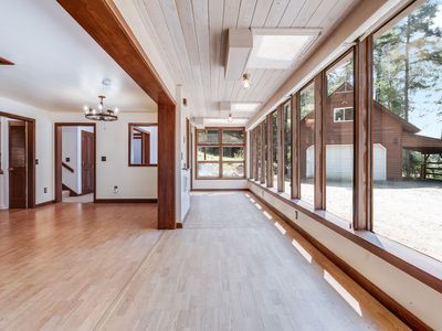 244 Bench Dr