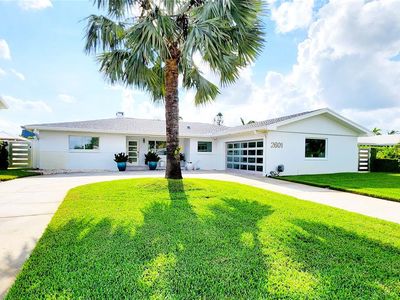 2601 W Bay Isle Dr SE