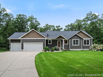 3105 Jamestown Ln