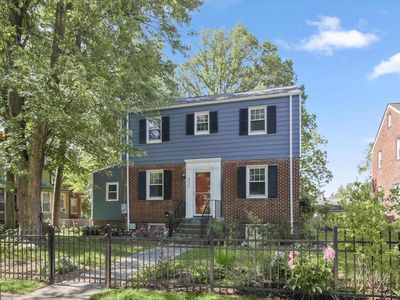 Property at 4911 Ravenswood Rd, Riverdale, MD
