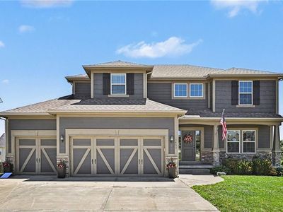 7403 NE 109th Ter