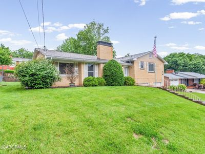 1110 Major Dr