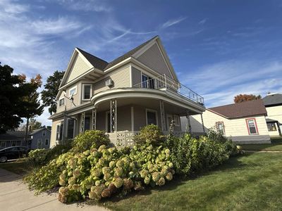 550 South 1ST AVENUE