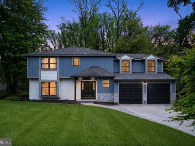 14 Greentree Dr