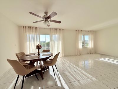 200 DIPLOMAT Parkway #520