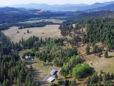 639 Dry Gulch Rd