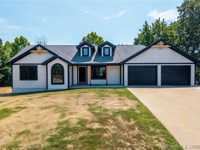 96 Merlin Dr
