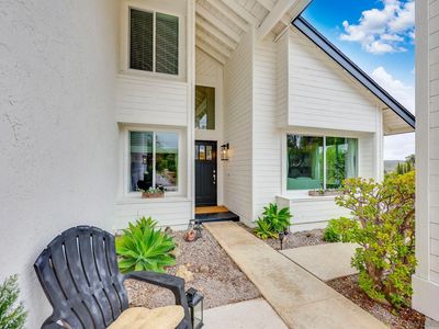3303 Del Charro Rd