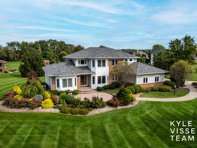 1952 Knollpoint Dr NE