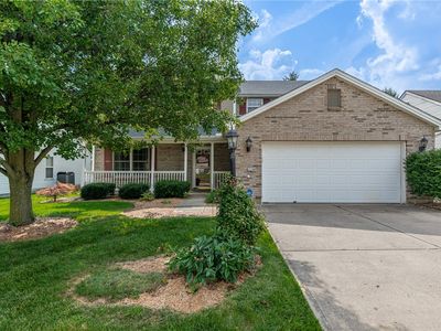 Property at 11 S Glen Oak Dr, Springboro, OH