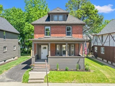 112 Hill Ave