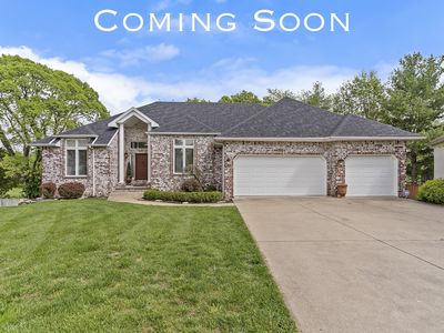 4884 E Kingwood Court