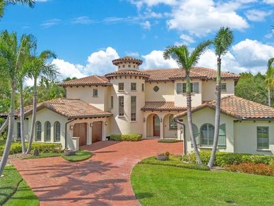 4906 AVIVA GARDEN COURT