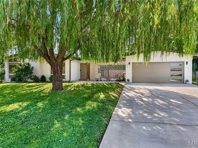 141 Nassau Cir