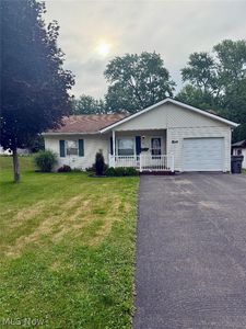 39 S Bon Air Ave