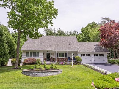 8 Robinhood Court