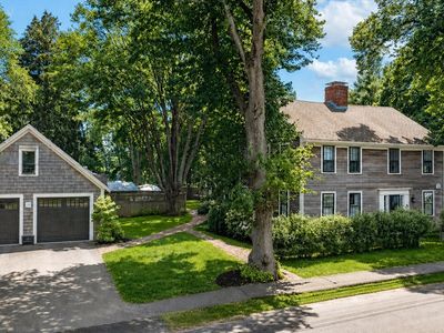29 Pleasant St