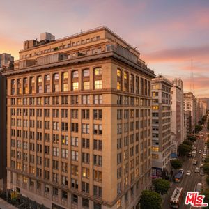 215 W 7th St APT 602